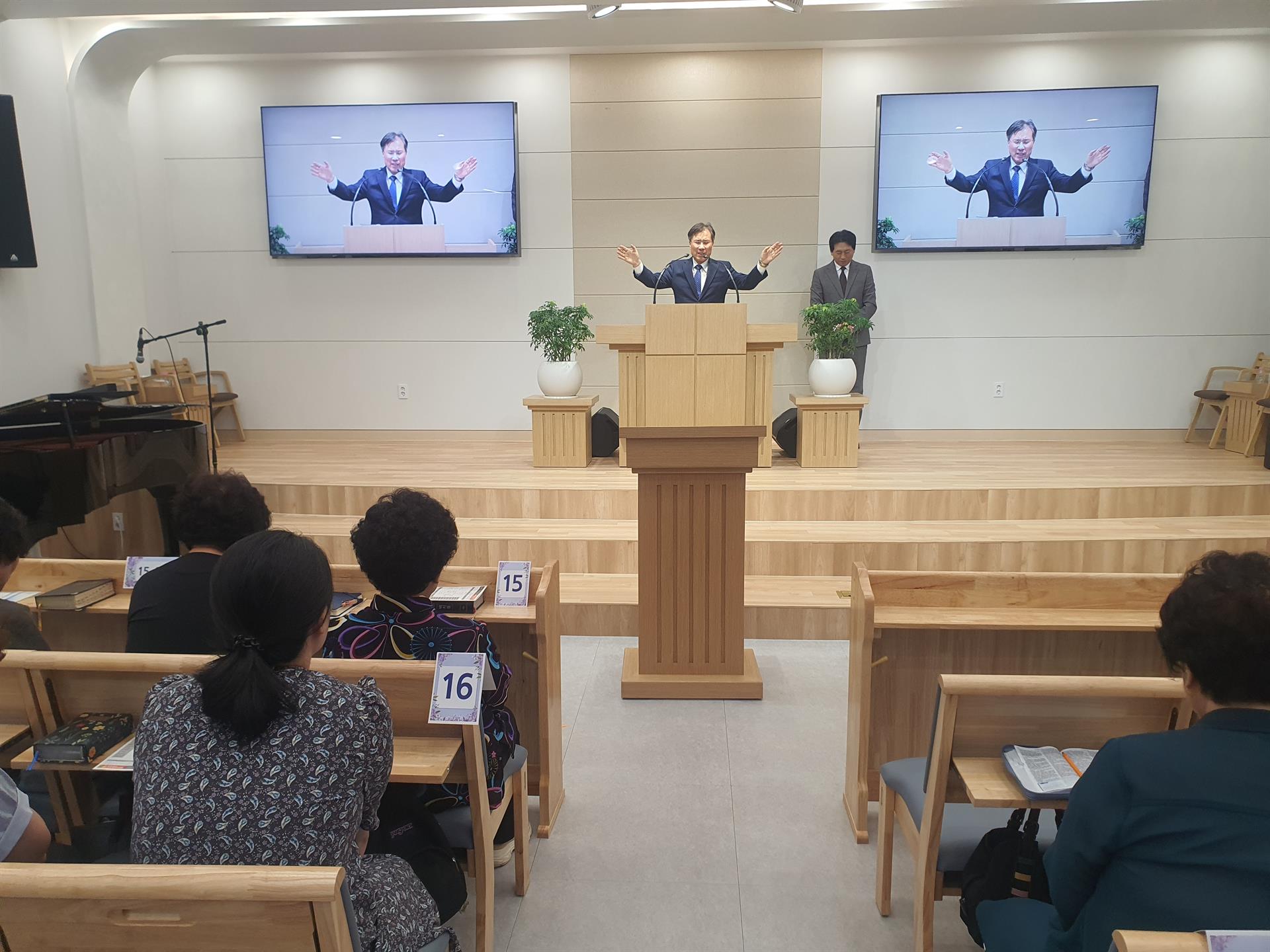 KakaoTalk_20250831_171752637_18.jpg