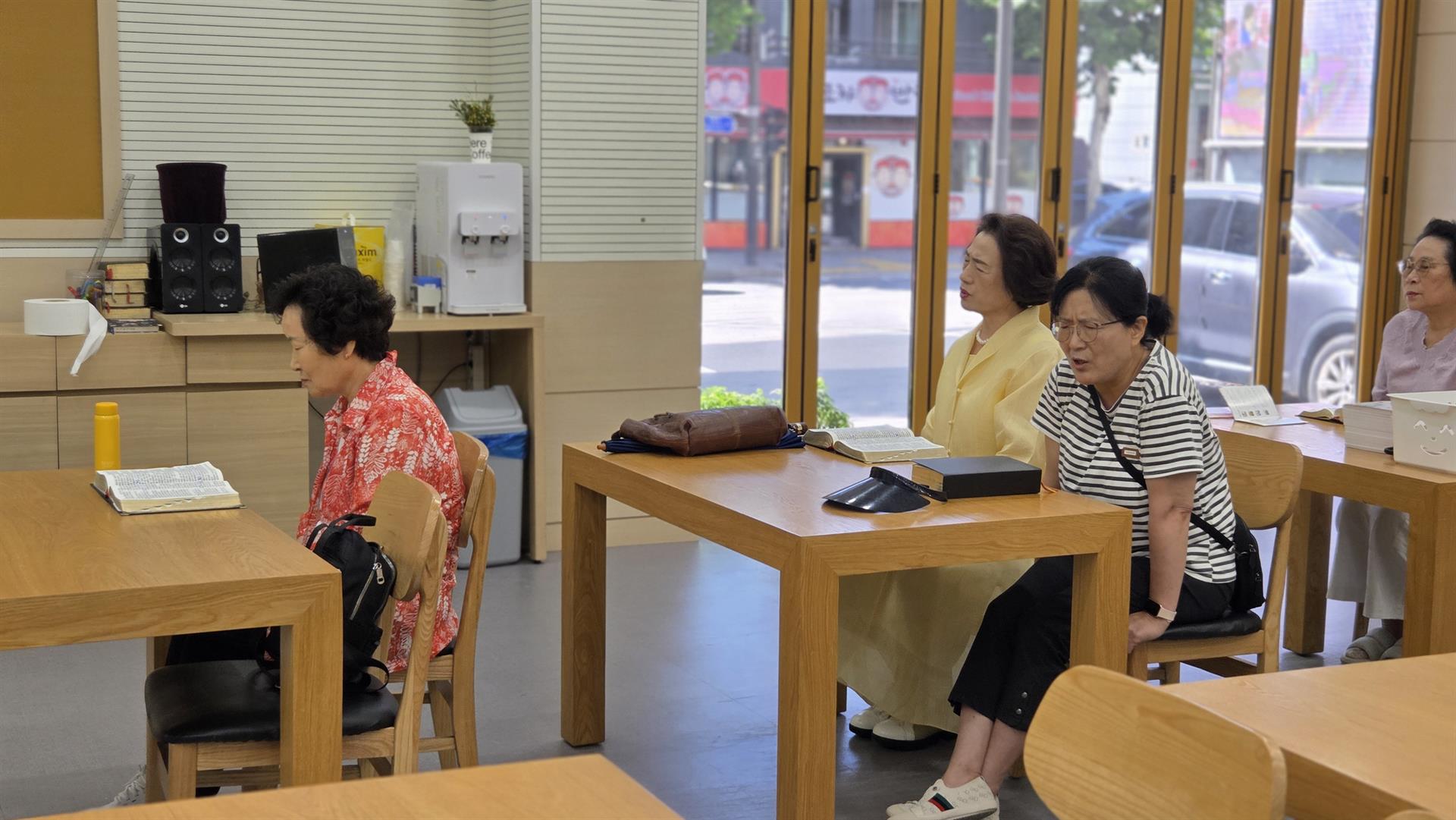 KakaoTalk_20250911_133100859_04.jpg
