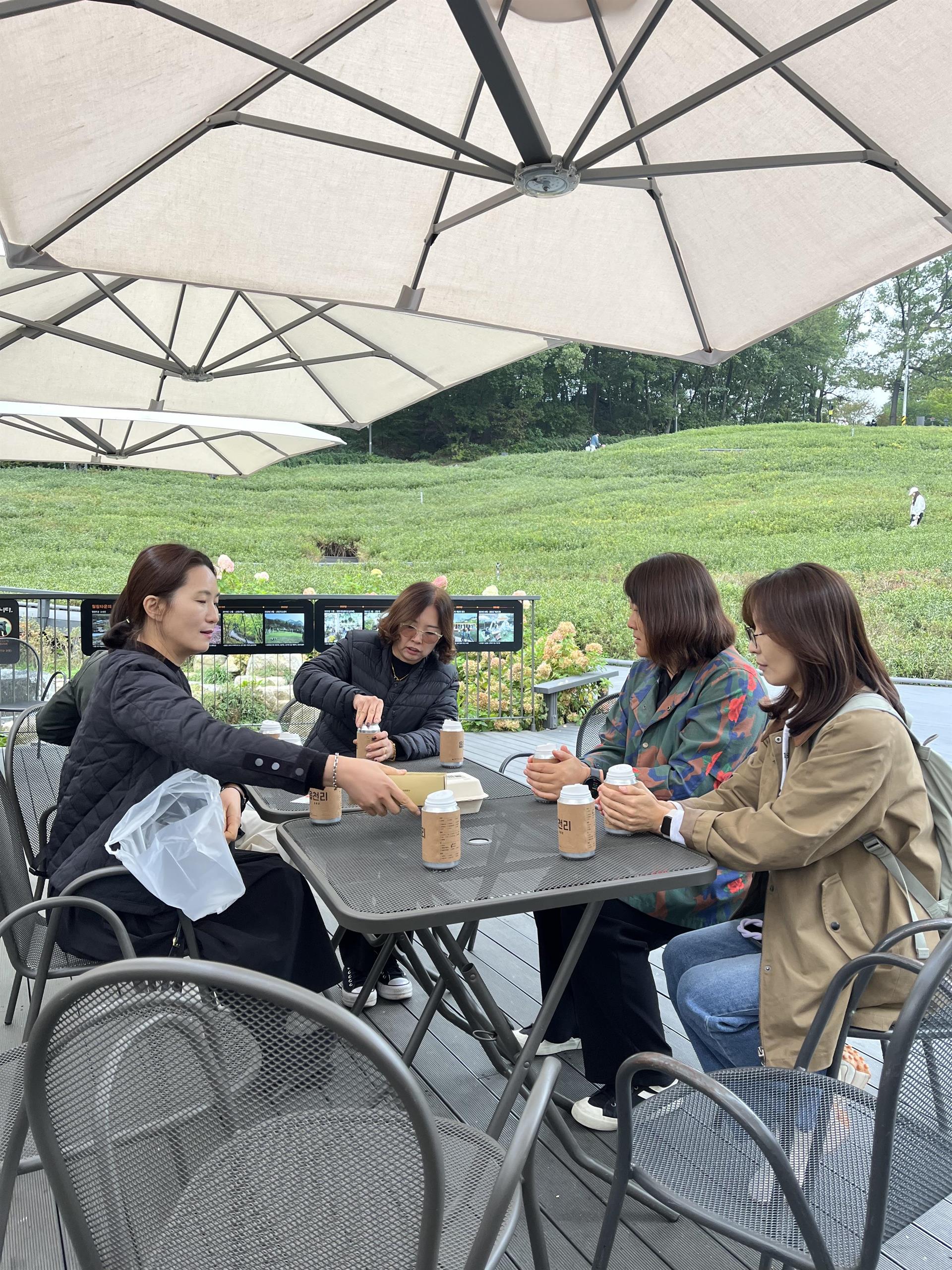 KakaoTalk_20251026_210720335_01.jpg KakaoTalk_20251026_210720335_01.jpg